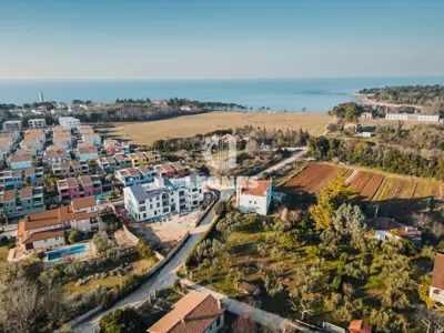 Stanovanje v novogradnji 300 m od morja v okolici Umaga, Bašanija - 2