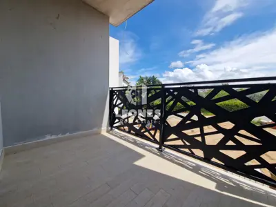 Stanovanje v novogradnji 300 m od morja v okolici Umaga, Bašanija - 16