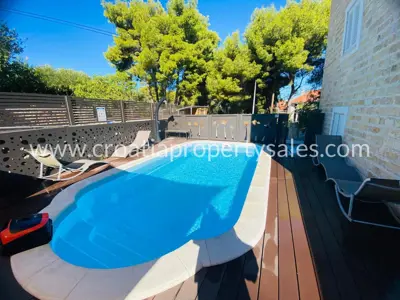 House, Brač, 380 m², 1 250 000 € - 3