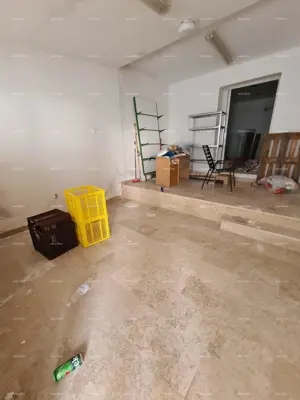 Poslovni prostor 55 m², Barbariga, blizina plaže i turističkih sadržaja