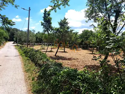 * Kombinirano građevinsko zemljište u Raklju 2136 m² * - 2