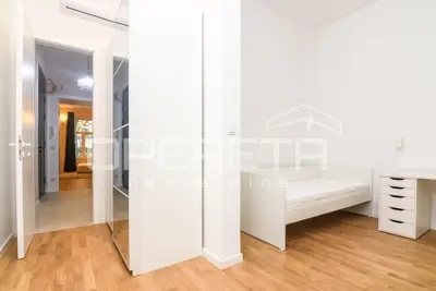 First rental of a newly renovated three-room apartment in Centar, Savska - 4