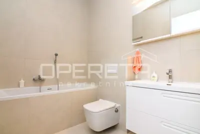First rental of a newly renovated three-room apartment in Centar, Savska - 5