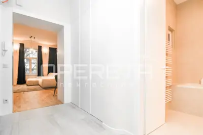 First rental of a newly renovated three-room apartment in Centar, Savska - 10