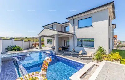 Vila 300 m², Banjole - 300 m od mora i bazen - 2