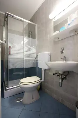 Tourist and hospitality property, Šilo na Krku, 15 rooms and restaurant - 17