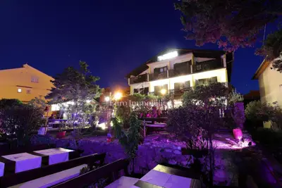 Tourist and hospitality property, Šilo na Krku, 15 rooms and restaurant - 20