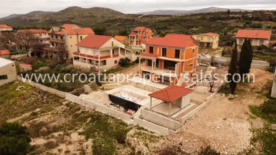 Villa 428 m², Vrpolje - quiet location near Žaborić Beach - 9