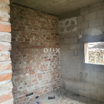 Doppelhaus 261 m², Mala Buna - 2 Wohneinheiten - 10