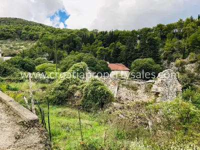 Land, Brač, 520 m², 130 000 € - 2