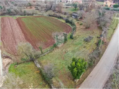 Building plot 2,043 m², Svetvinčenat - Istra - 2