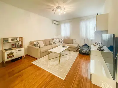 Opportunity! Two apartments in the heart of Rovinj!