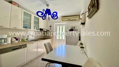 Kuća, Brač, 133 m², 910 000 € - 5