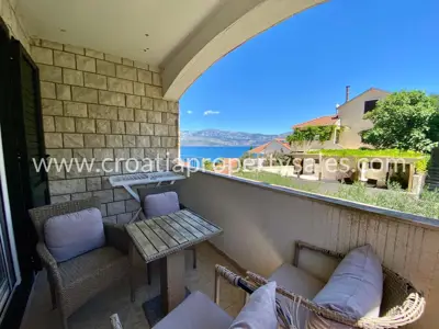 Kuća, Brač, 133 m², 910 000 € - 2