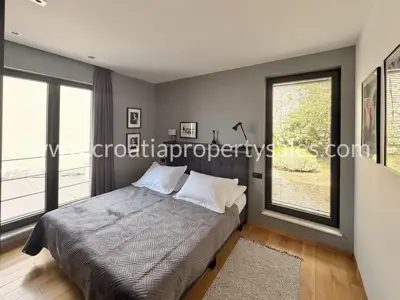 Vila 200 m², Omiš - pogled na more i bazen - 14