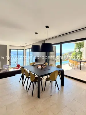 Vila 200 m², Omiš - pogled na more i bazen - 7