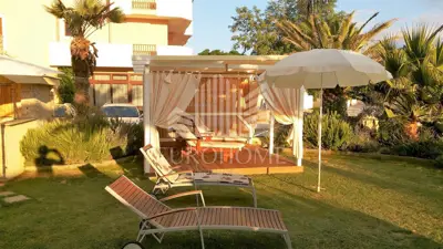 Apartman 216 m², Privlaka - prvi red do mora - 2