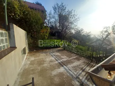 Dvojna kuća 200 m², Črnomerec, velika terasa i vrt - 15