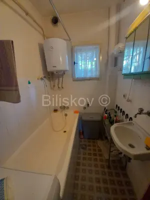 Dvojna kuća 200 m², Črnomerec, velika terasa i vrt - 10