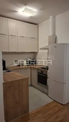 Gewerbeimmobilie zur Miete in Centar, 63 m²