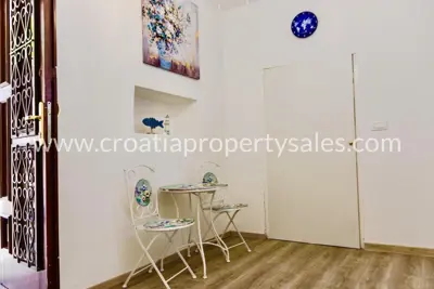 Kamena vila, Split, blizu centra i plaže, uhodana u turizmu - 4