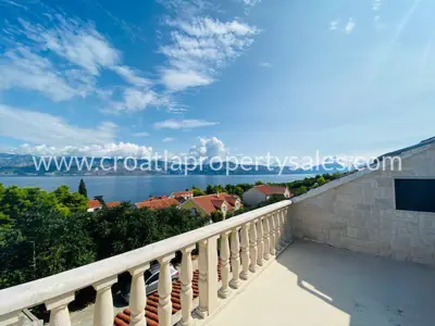 Kuća, Brač, 250 m², 580 000 € - 8