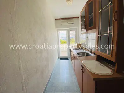 Kuća, Brač, 250 m², 580 000 € - 5
