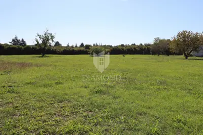Land 4,600 m², Rovinj - 300 m from the sea - 2