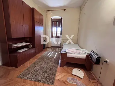 RIJEKA, KRNJEVO - Samostojeća kuća, pogled more, parking mjesto, vrt - 14