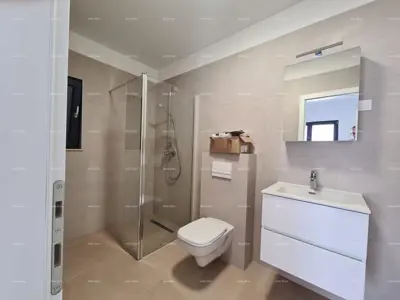 Haus 155 m², Svetvinčenat, Pool und ruhige Siedlung - 14