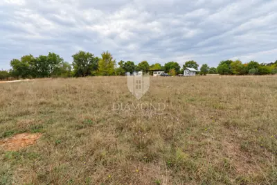 Building plot, Pula - regular shape and quiet location
