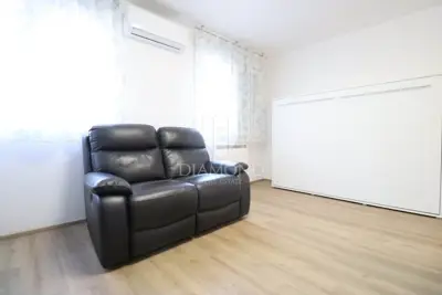 Wohnung zum Kauf in Donji grad, 26 m² - 2