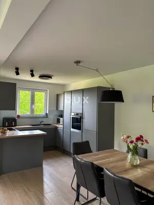 Wohnung 116 m², Rubeši - 3 Schlafzimmer und 2 Badezimmer - 9