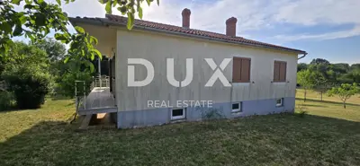 Haus 230 m², Barban - Blick auf Učka und zwei Etagen - 14