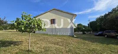 Haus 230 m², Barban - Blick auf Učka und zwei Etagen - 20