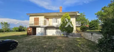 Haus 230 m², Barban - Blick auf Učka und zwei Etagen - 5