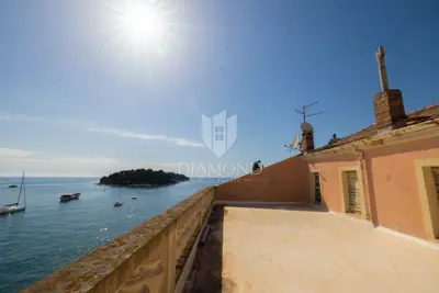 Apartment 64 m², Rovinj center - terrace and view of the archipelago