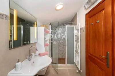House 200 m², Labin - pool and sauna - 18