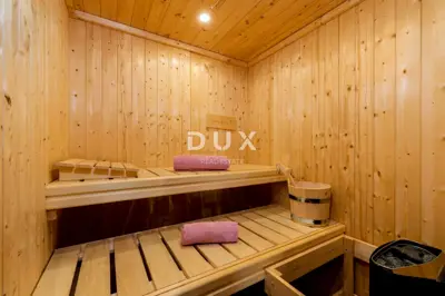 House 200 m², Labin - pool and sauna - 15
