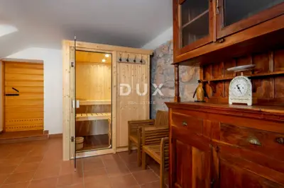 House 200 m², Labin - pool and sauna - 16