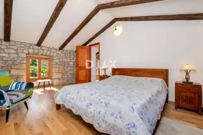 House 200 m², Labin - pool and sauna - 12