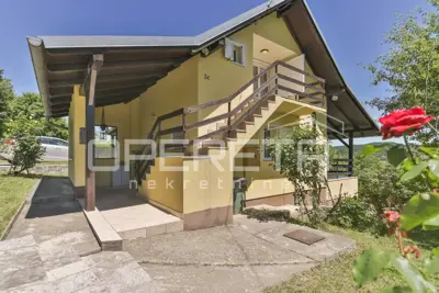 PRODAJA, KUĆA ZA ODMOR OD 103 m² + AUTOHTONA HRASTOVA KUĆA NA PARCELI OD 694 m² - 21