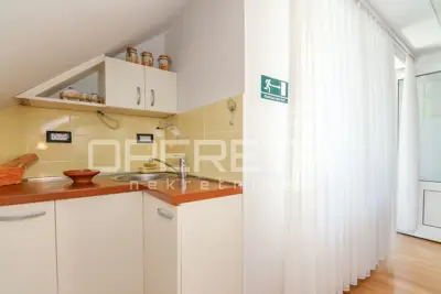 PRODAJA, KUĆA ZA ODMOR OD 103 m² + AUTOHTONA HRASTOVA KUĆA NA PARCELI OD 694 m² - 10