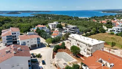 Wohnung 42 m², Štinjan, Pula - Loggia und Parkplatz - 7