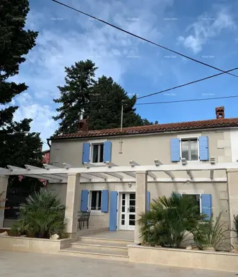 UMAG – Renoviertes istrisches Haus 400 m vom Strand entfernt