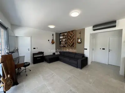 Villa 176 m², Labin - bazen i pogled na prirodu - 6