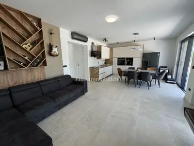 Villa 176 m², Labin - bazen i pogled na prirodu - 5