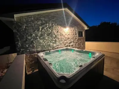 Steinvilla auf Krk, Dobrinj und Umgebung, Pool 35 m² und Jacuzzi - 18