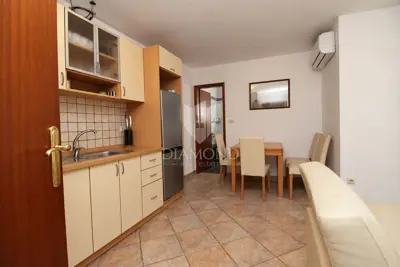 Apartment in Klimno, terrace and 2 parking spaces - 4