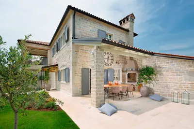 Villa 297 m², Ladići bei Kanfanar, Pool und Meerblick - 2